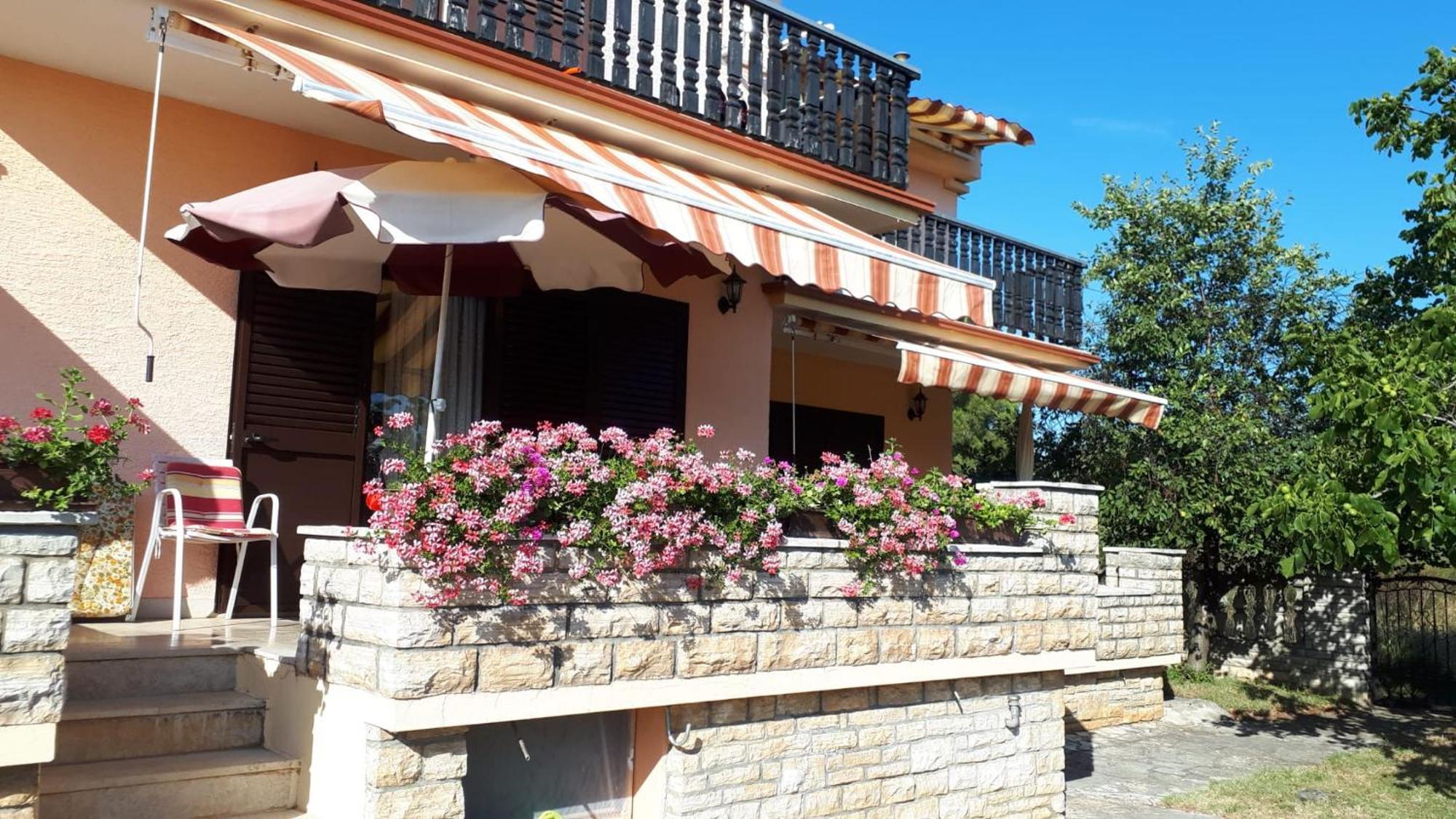 ביוגראד נה מורו Apartments Santa Barbara מראה חיצוני תמונה