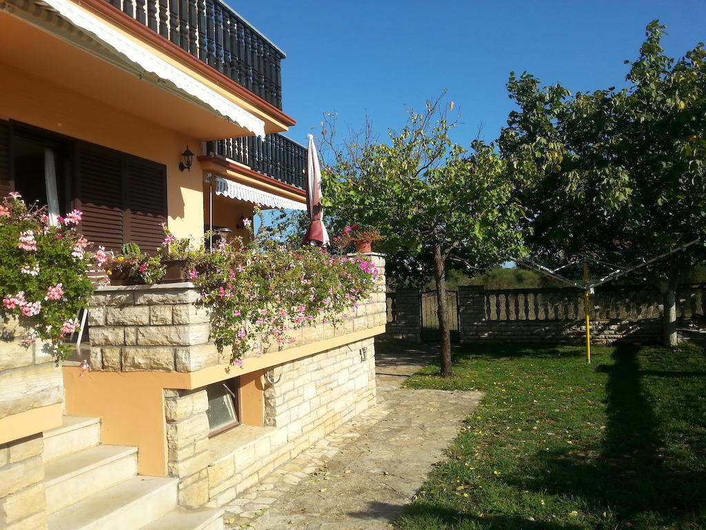 ביוגראד נה מורו Apartments Santa Barbara מראה חיצוני תמונה