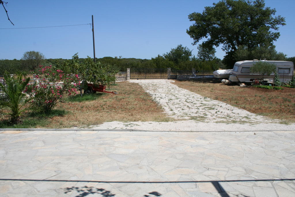 ביוגראד נה מורו Apartments Santa Barbara מראה חיצוני תמונה