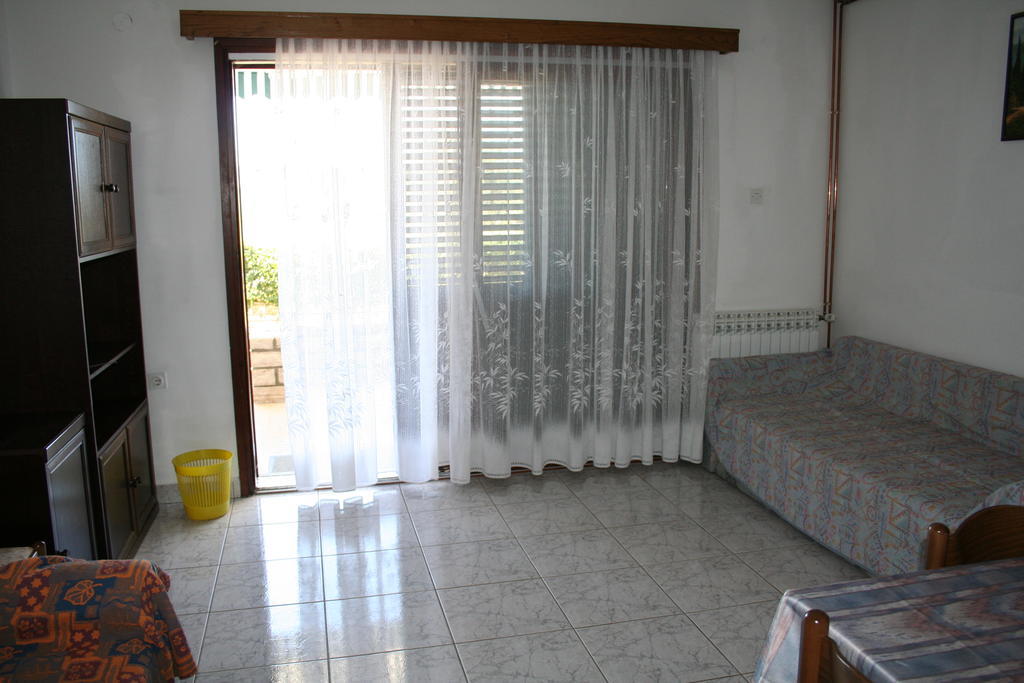 ביוגראד נה מורו Apartments Santa Barbara חדר תמונה